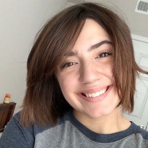 Meet your Posher, Bethany